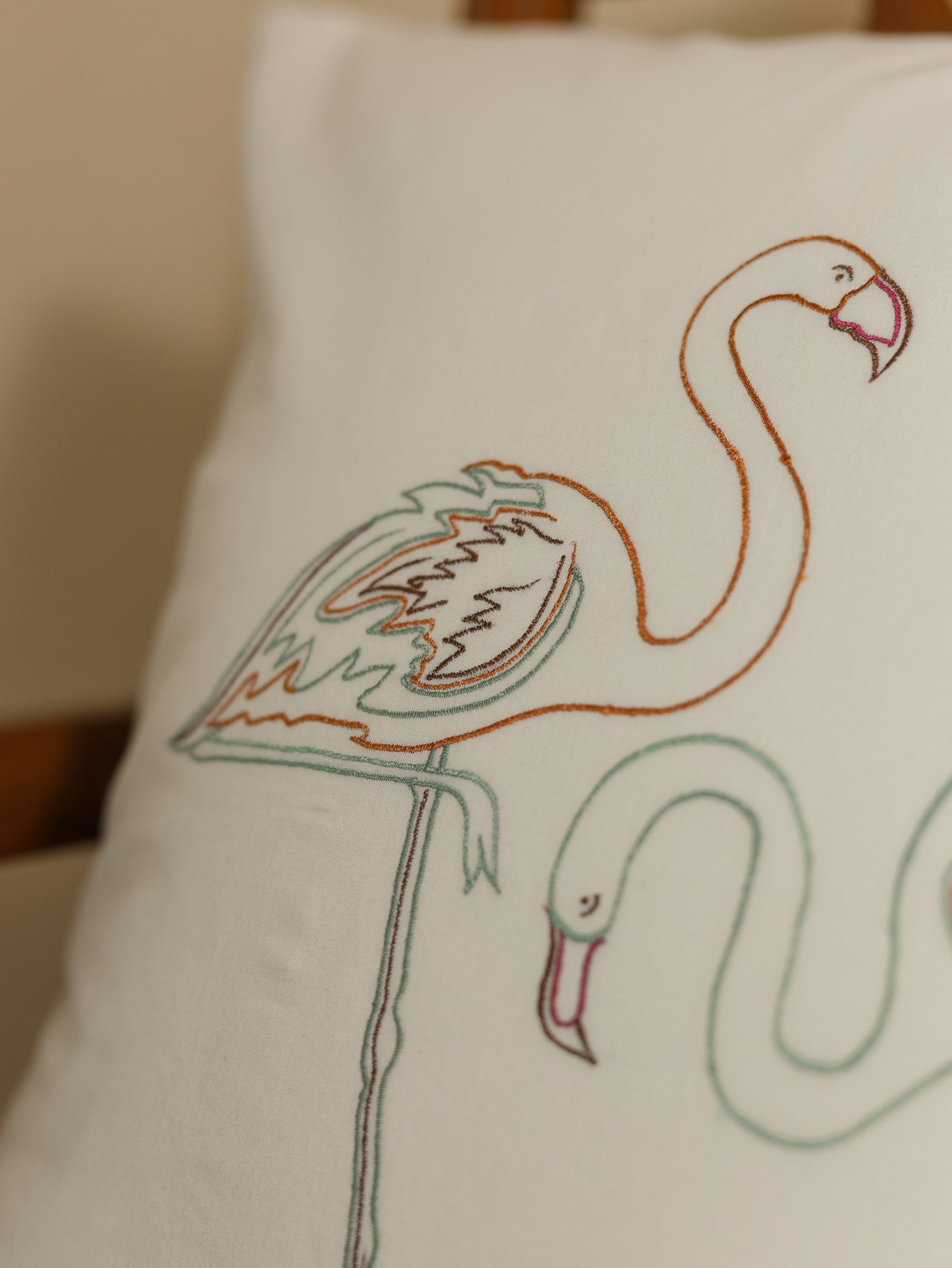 Coussin Brodé Flamant Rêve