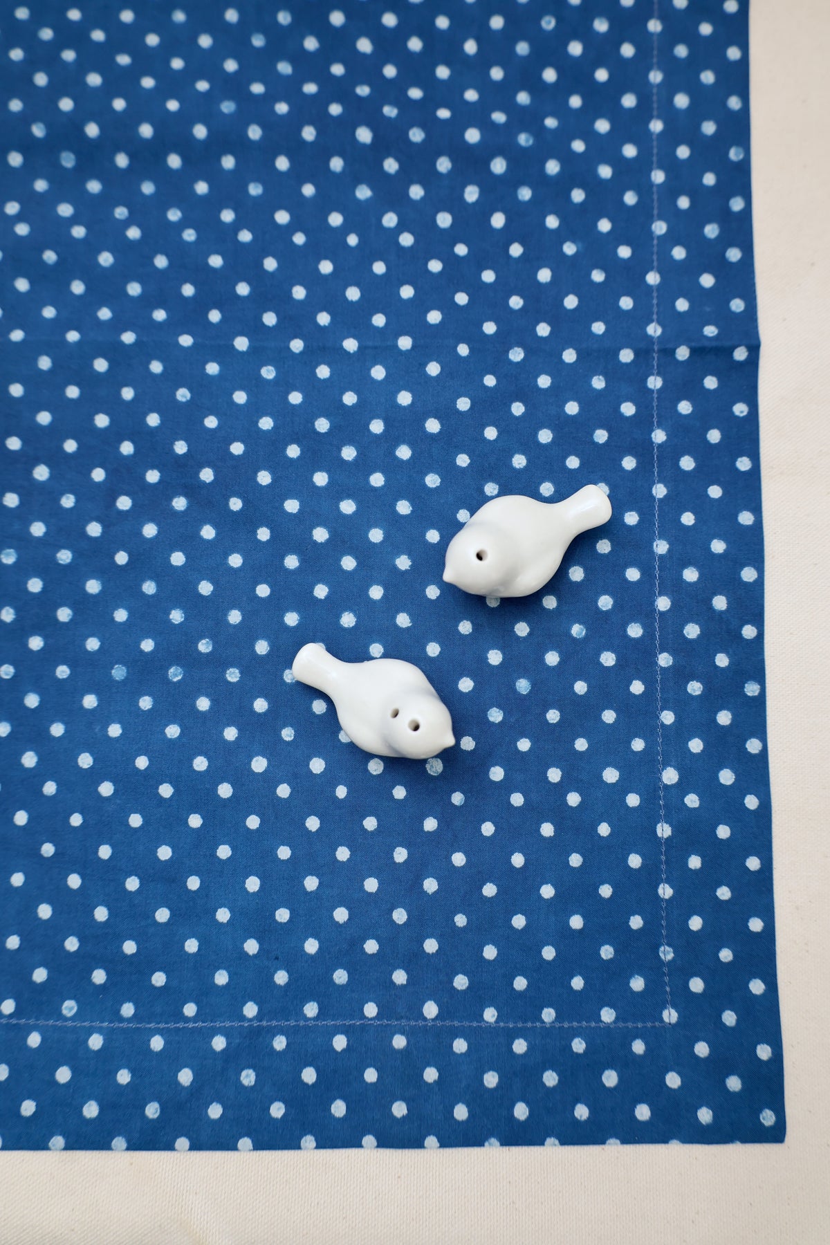 Neel Speckle Tablecloth