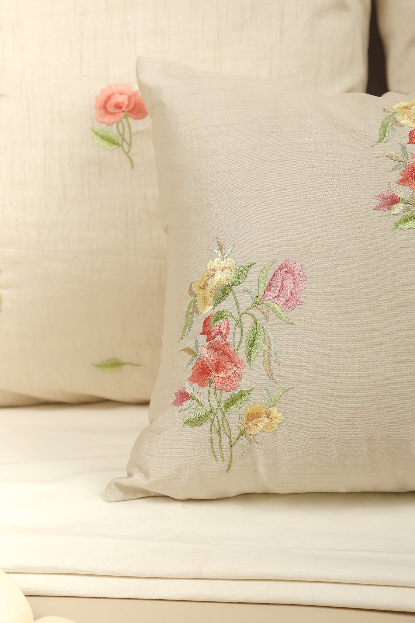 Coussin lombaire en soie Champagne Garden